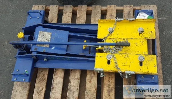 HEAVY DUTY TRUCK TRANSMISSION JACK