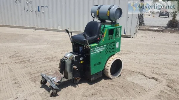 NATIONAL FLOORING 7600 RIDE ON FLOOR SCRAPER