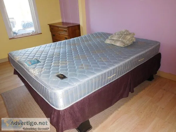 QUEEN SIZE BED FOR SALE