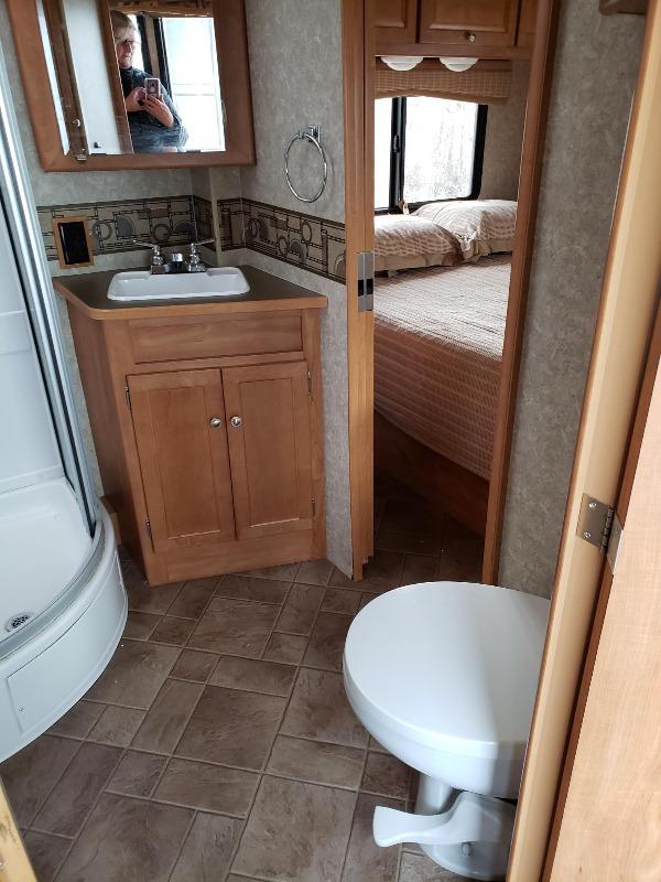 2010 Winnebago Access 3W ClassC Motorhome For Sale