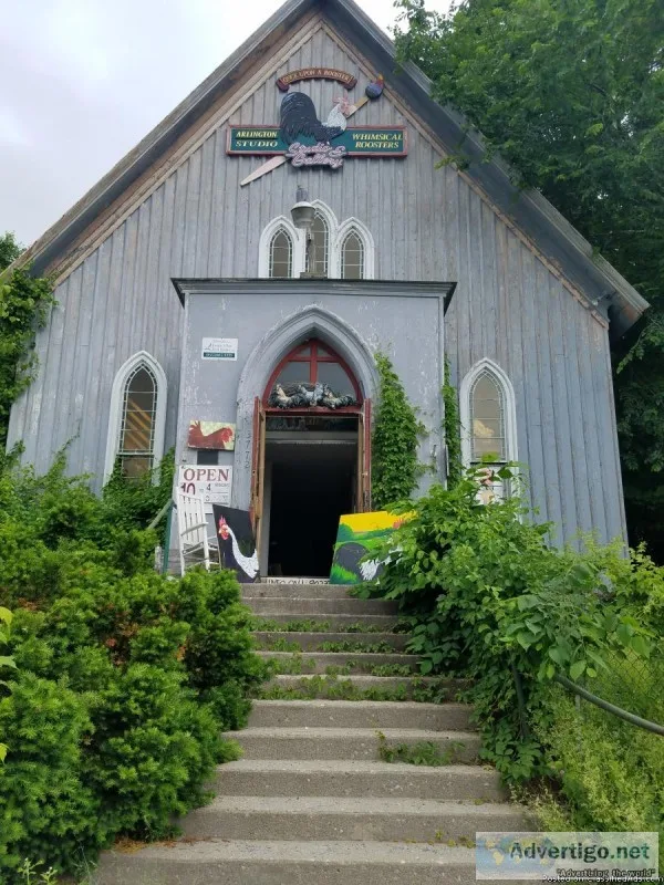 GOTHIC CHURCH ARTIST STUDIO