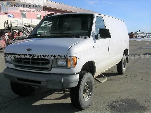 2000 Ford Econoline E-250 wQuigley 4x4 Conversion