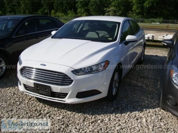 2015 Ford Fusion S (430-22847)