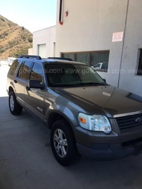 2006 Ford Explorer XLS 4.0L 4WD