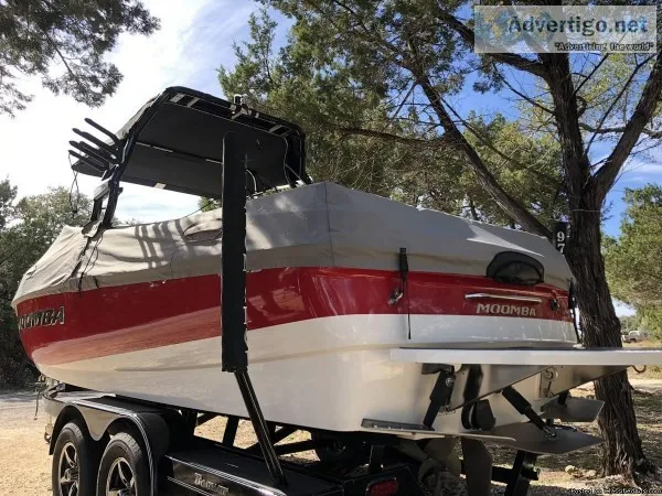 For sale is 2017 Moomba CRAZ Surf Edition.