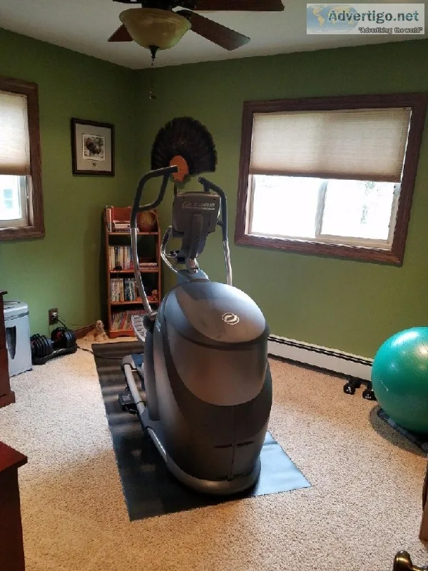 Octane Fitness Q47c Elliptical Trainer (Used Excellant)