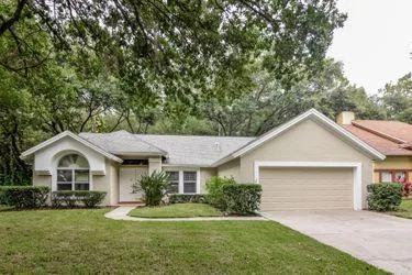 Must see beautiful spacious 3bedroom 2baths house