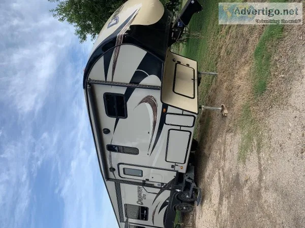2017 crusader lite