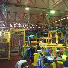 Get Indoor Play Centre in highwoods