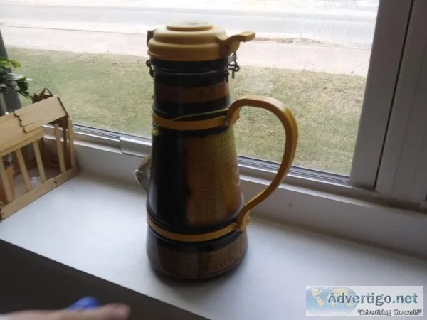 PORCELAIN   BROWN  and  YELLOW  GERMAN   STEIN