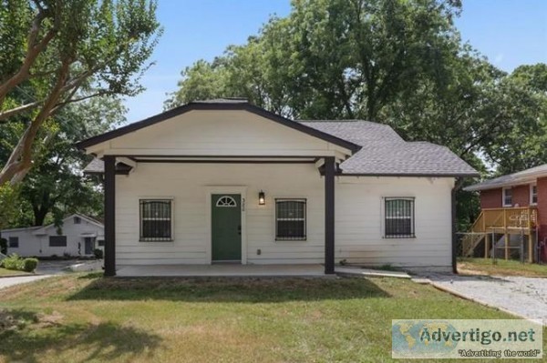 3 bed 2 bath for single family use in  GA 30318 &ndash Grove Par