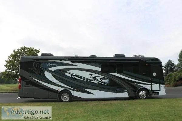 2019 Forest River Berkshire XL 37A