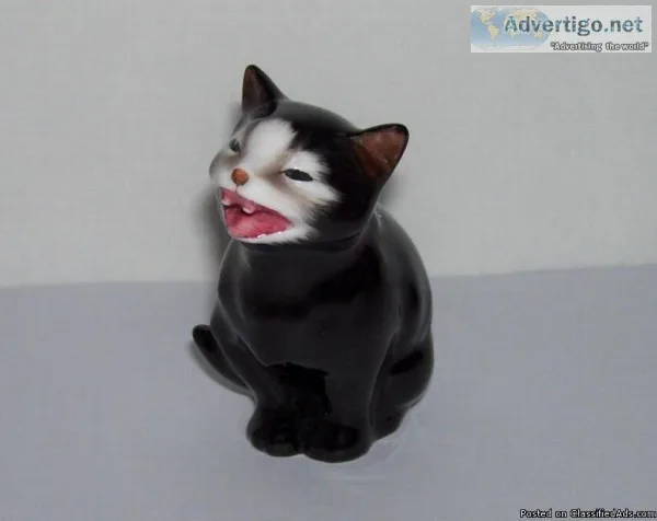 Royal Doulton Cat Fine Bone China