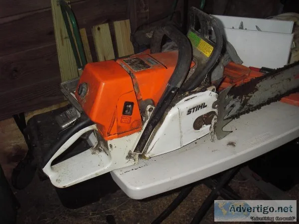 STIHL 064 CHAIN SAW LOW HOURS