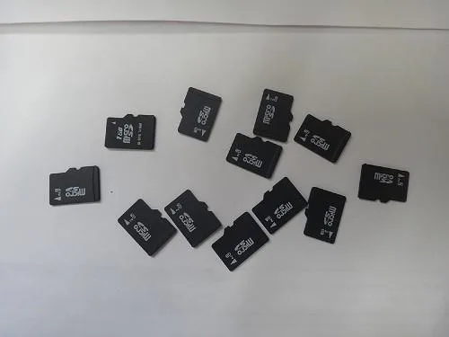12 SD CARDS