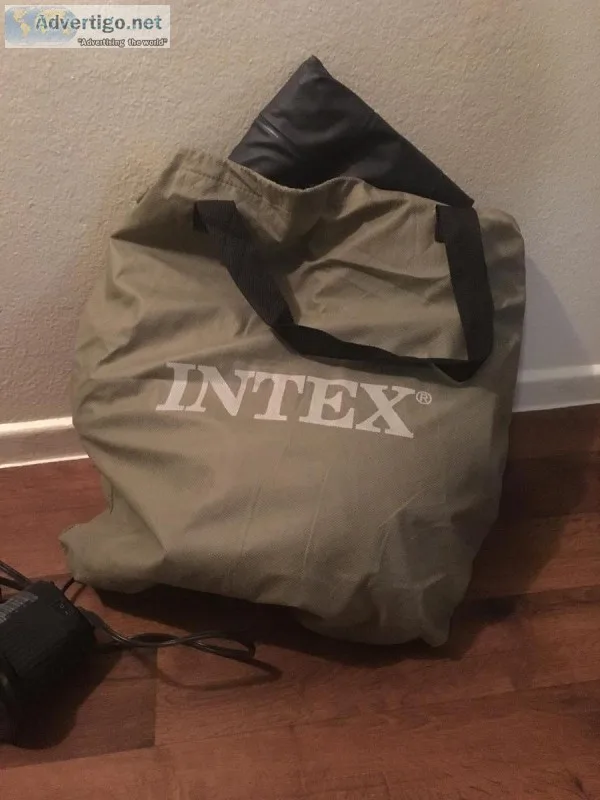 Travel bed