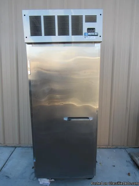 Master Bilt s Ice Cream Hardening Cabinet