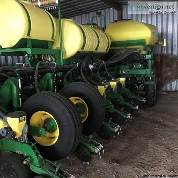 2010 John Deere 1770NT Planter