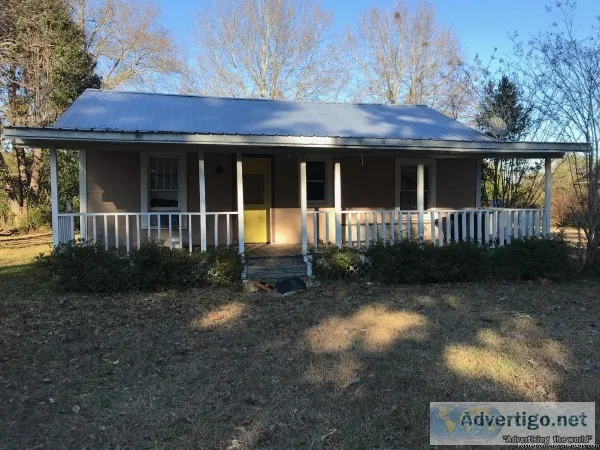 Cottage house fixer- upper for SALE