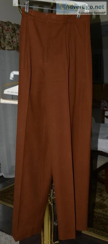 Ellen Tracy Wool Side Pockets TrouserSlacks Pleats Size 8 2 Pair