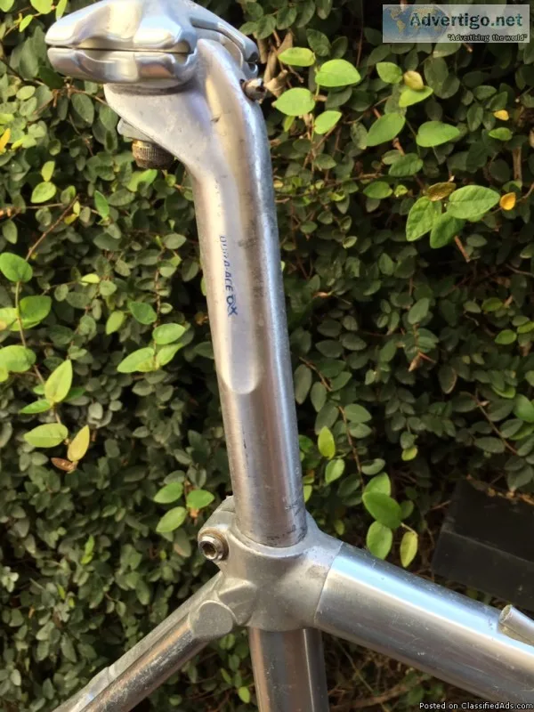 Vintage Vitus 56cc road bike