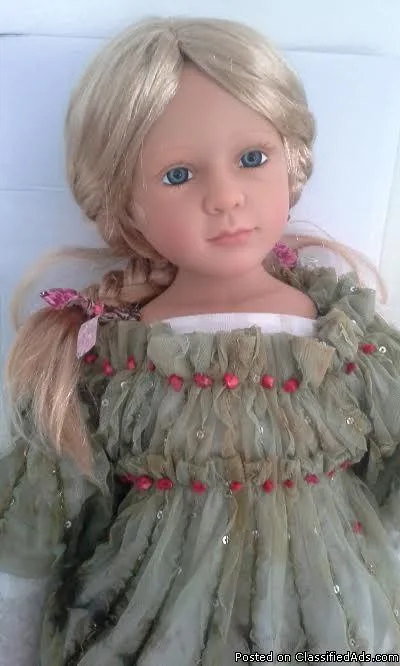 Estate Sale Golden Keepsake Heirlook Doll (Courtney)