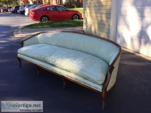 Louie XVI Style Couch -  Sacrifice Sale