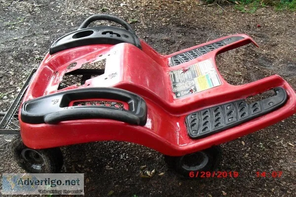 Toro Fender and Footrest Assembly  For a Toro LX423