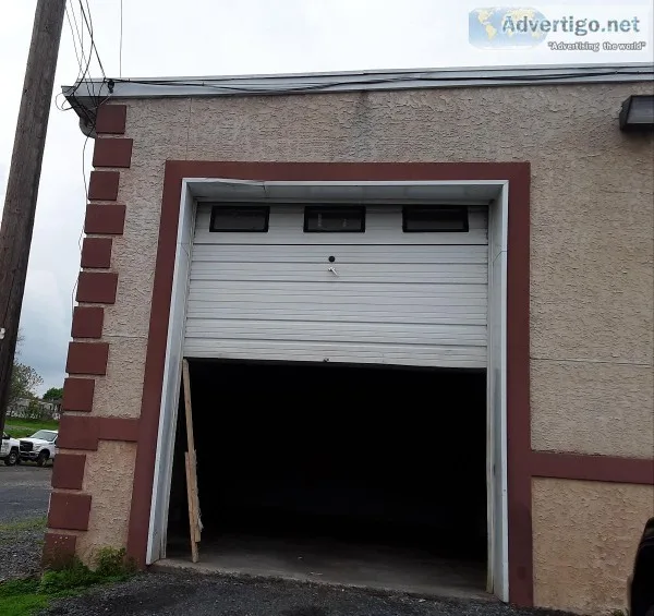 Garage or storage unit