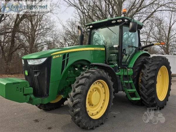 2011 John Deere 8285R Tractor