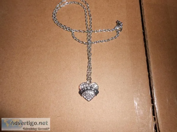 NANA HEART NECKLACE