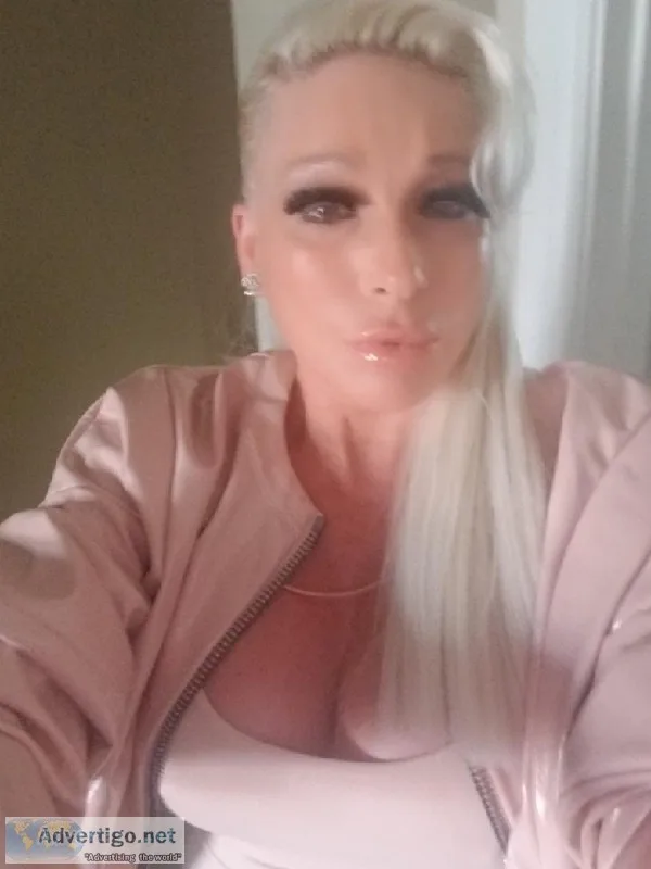 Wonderful caring companion for lonely gentlemen