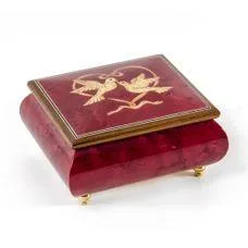 Gift Beautiful Music Box to your loving one