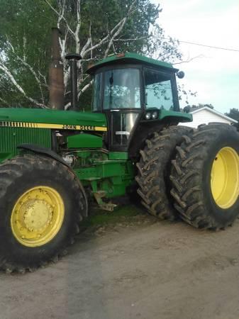 John Deere 4650 Tractor