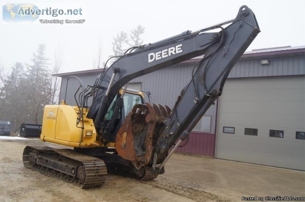 2010 DEERE 135d Excavator