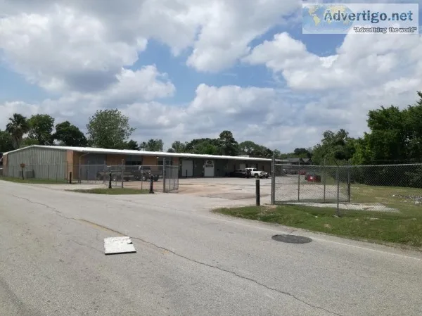 Prime Houston 2000 sq feet plus 4000 sq feet