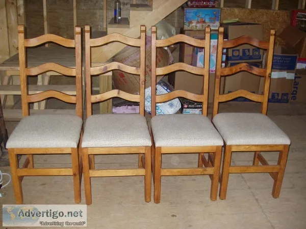 Oak Table with 4 Chairs for SAle