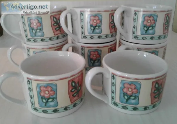 FARBERWARE-WINDOW BOX CUPSMUGS-SET OF 8-NEW