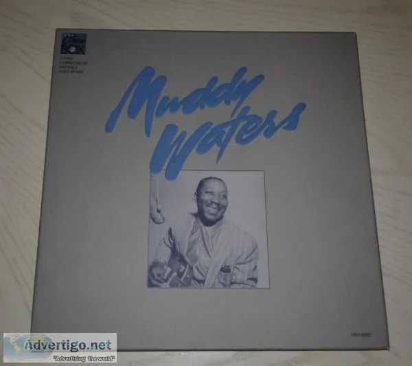 MUDDY WATERS &quotTHE CHESS BOX&quot 3 CD DISC BOX SET