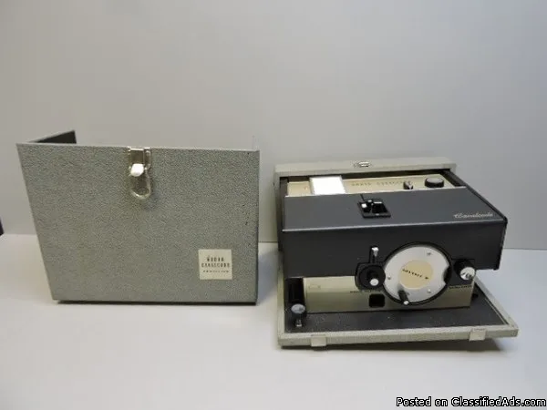 KODAK CAVALCADE PROJECTOR WCASE