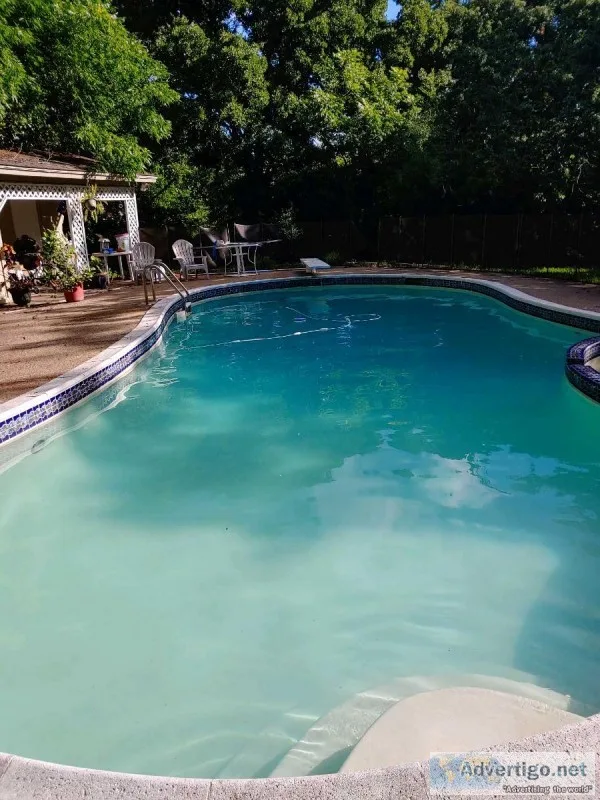 Pool Cleaning Services
