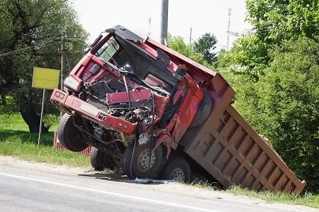 Contact Experienced Attorney After Truck Crash in San Diego