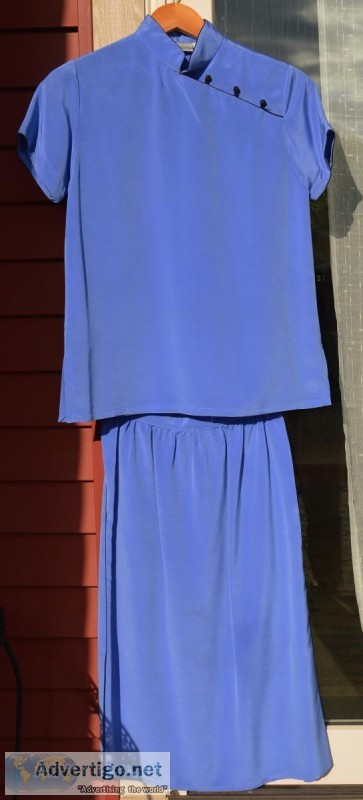 Liz Claiborne Skirt and Blouse Set Periwinkle Blue Size 8 Excell