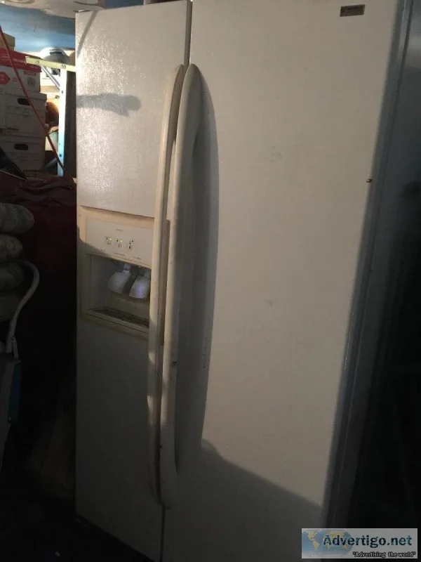 KENMORE refrigerator