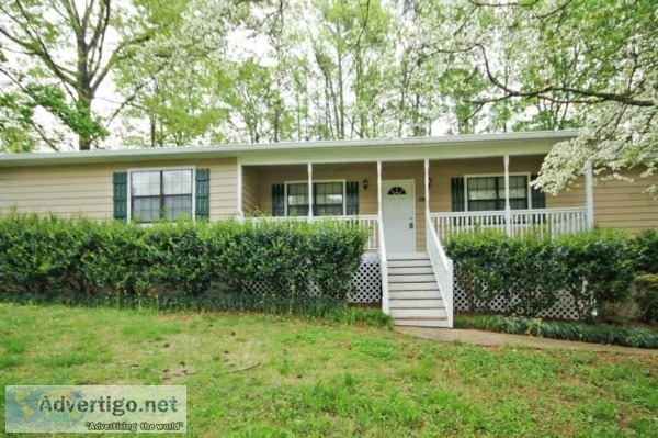  Lease for 1325mo  3 beds 2 baths  1640 sqft  Rent Only  Single 