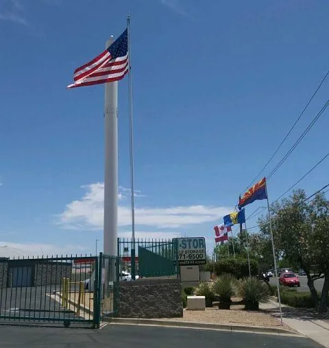 U-Stor self storage Alarmed FREE 24hr access