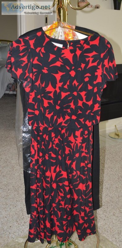 Warren Petites Black and Red Patterned Dress Size 12
