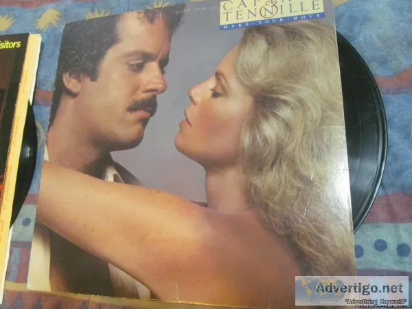 RECORDS - CAPTAIN AND TENNILLE    &quotMAKE YOUR MOVE&quot  1979