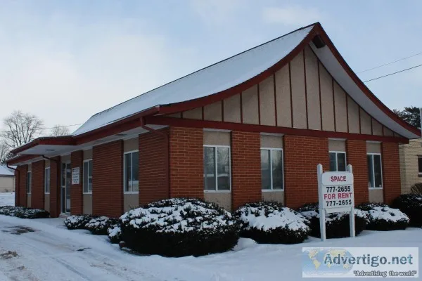 Commercial SpaceBuilding for Rent