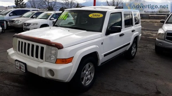 2006 Jeep Commander Base 4x4